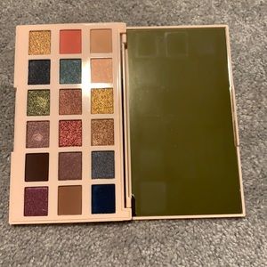 Ciate London “The Editor Palette.”